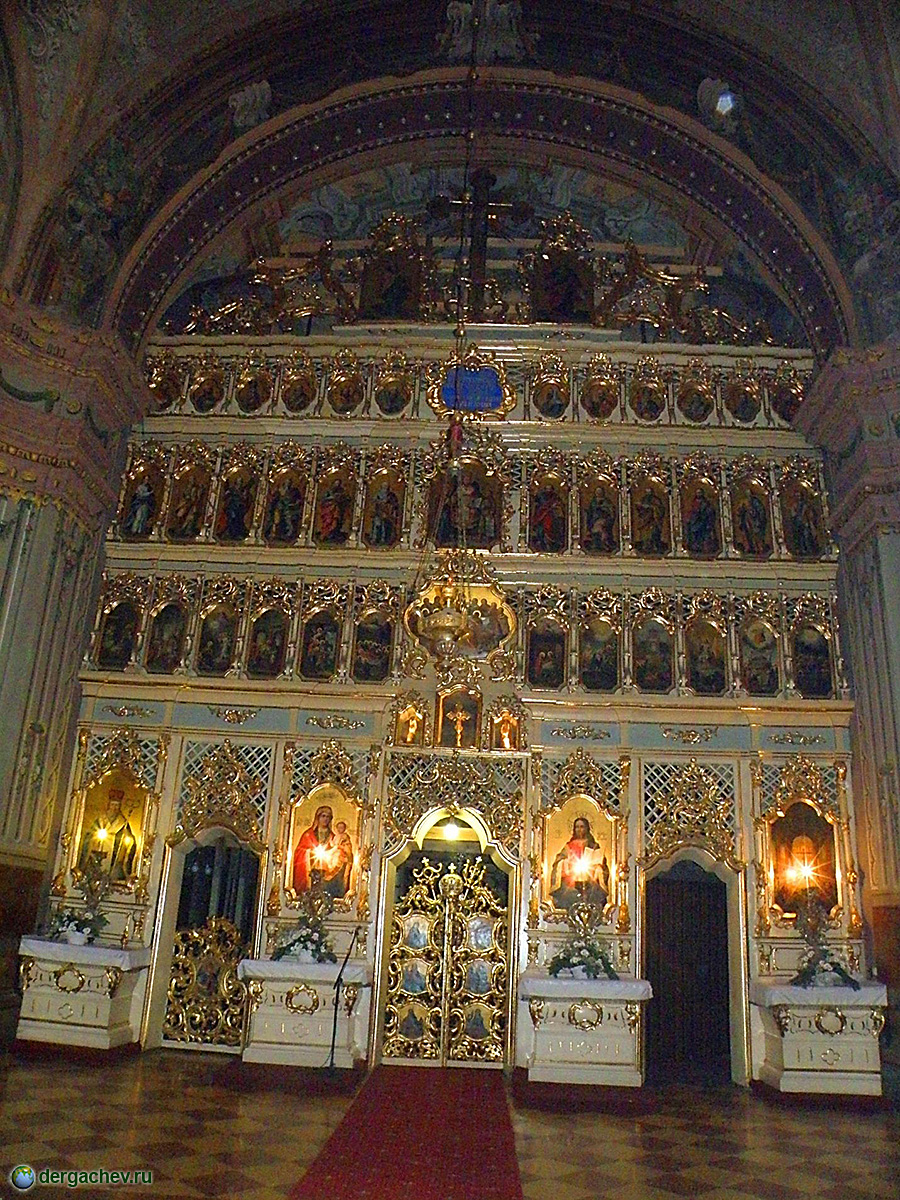 Иконостас Крестовоздвиженского собора